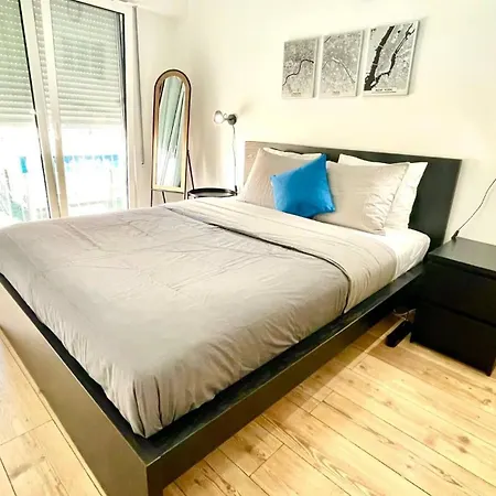 Lägenhet Charming 2-bedroom In Almada, Near Lisbon *