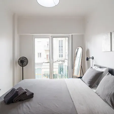 Lägenhet Charming 2-bedroom In Almada, Near Lisbon Almada